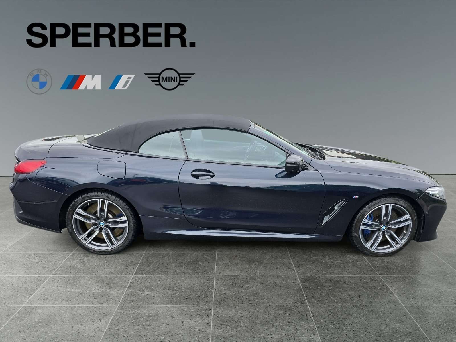Fahrzeugbild eines BMW 8er-Reihe