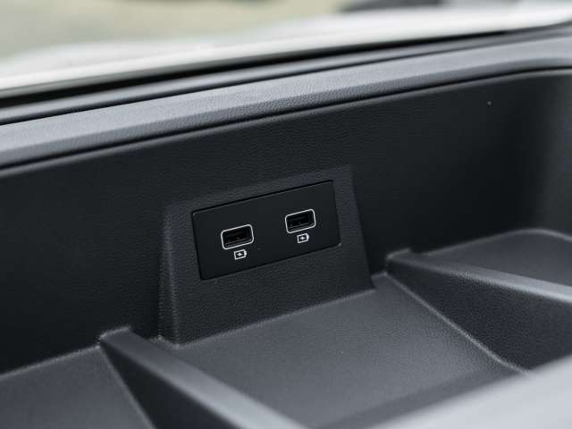 Fahrzeugbild eines Nissan Primastar
