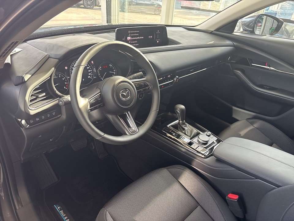 Fahrzeugbild eines Mazda CX-30