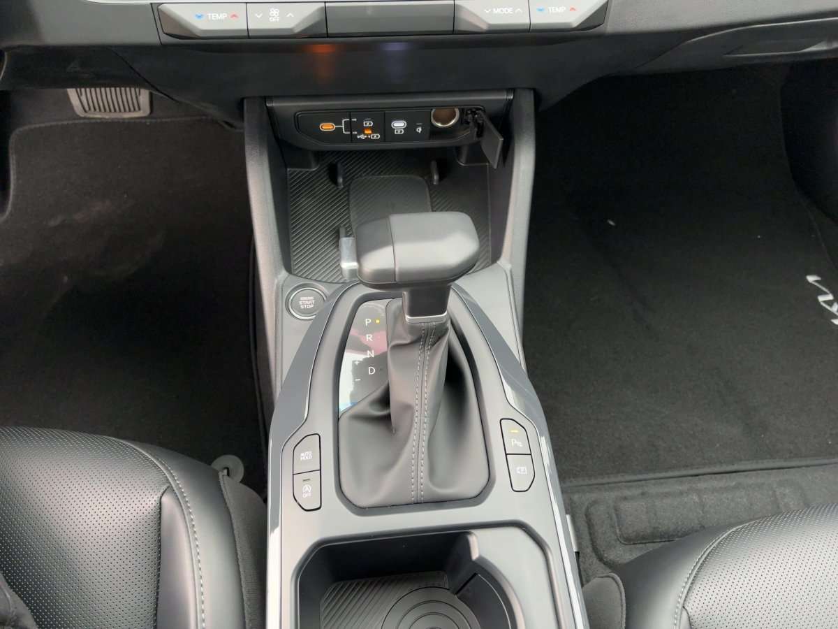 Fahrzeugbild eines Kia K4