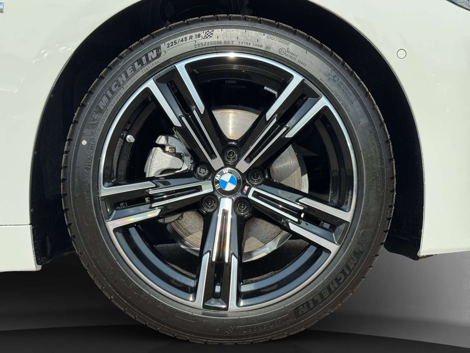 Fahrzeugbild eines BMW 2er-Reihe