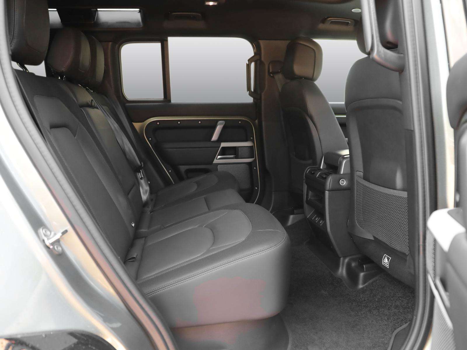 Fahrzeugbild eines Land Rover Defender