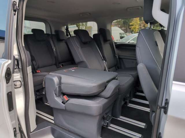 Fahrzeugbild eines Ford Tourneo Custom