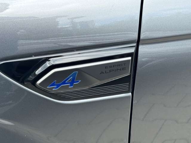 Fahrzeugbild eines Renault Arkana