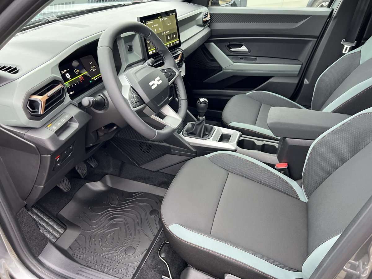 Fahrzeugbild eines Dacia Bigster