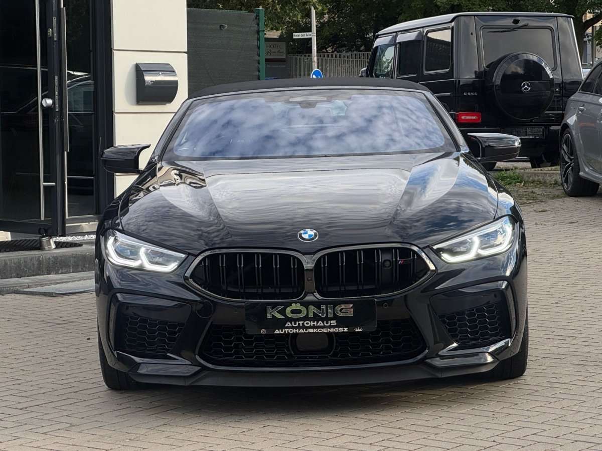 Fahrzeugbild eines BMW 8er-Reihe