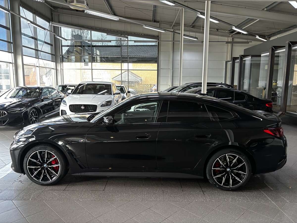 Fahrzeugbild eines BMW i4