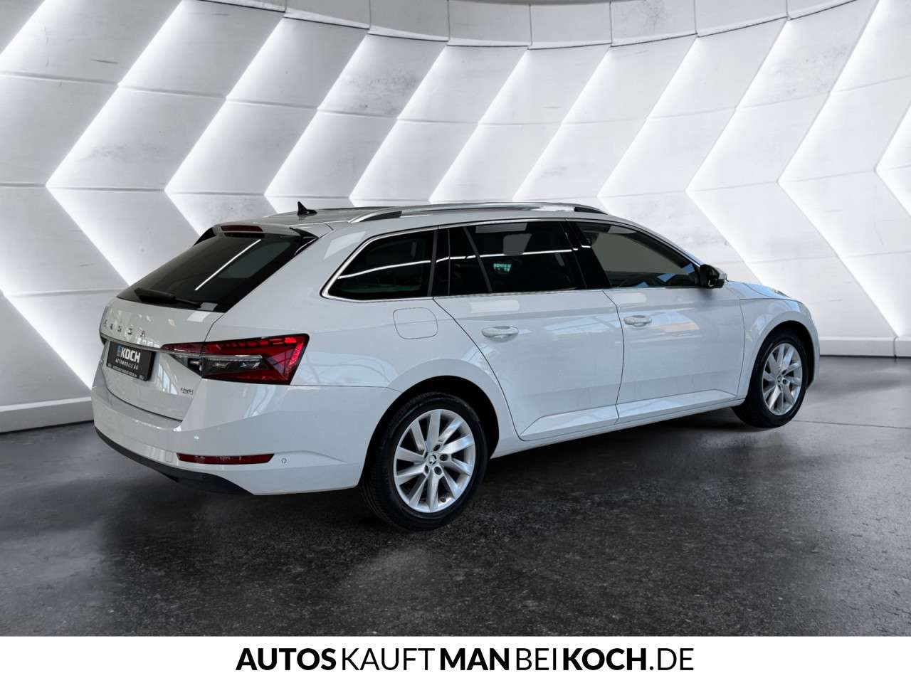 Fahrzeugbild eines Skoda Superb