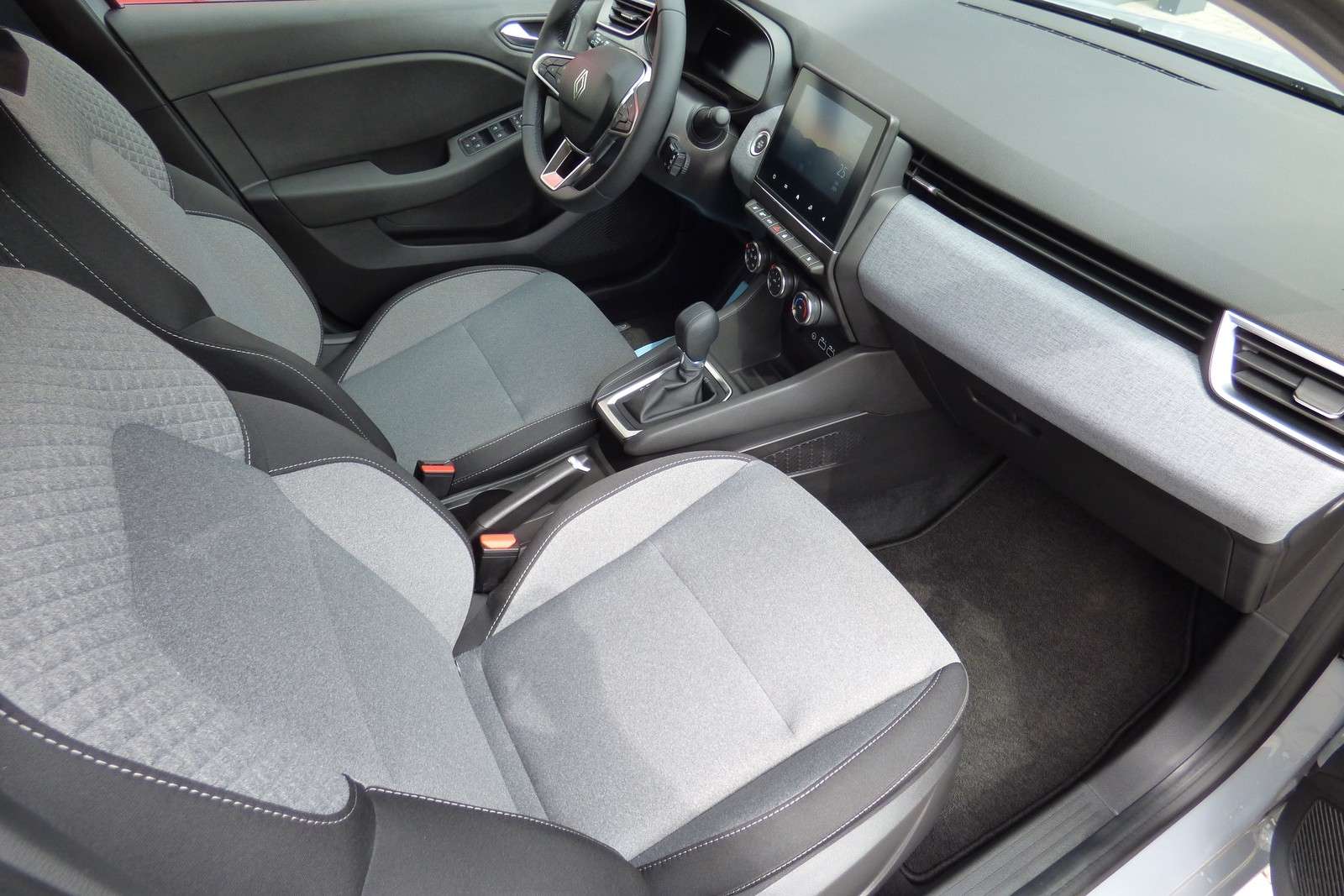 Fahrzeugbild eines Renault Clio