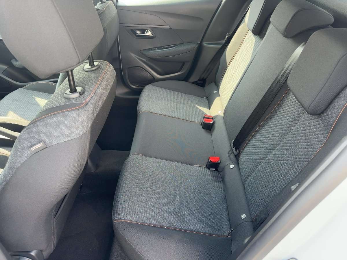 Fahrzeugbild eines Peugeot 208
