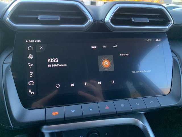 Fahrzeugbild eines MG ZS