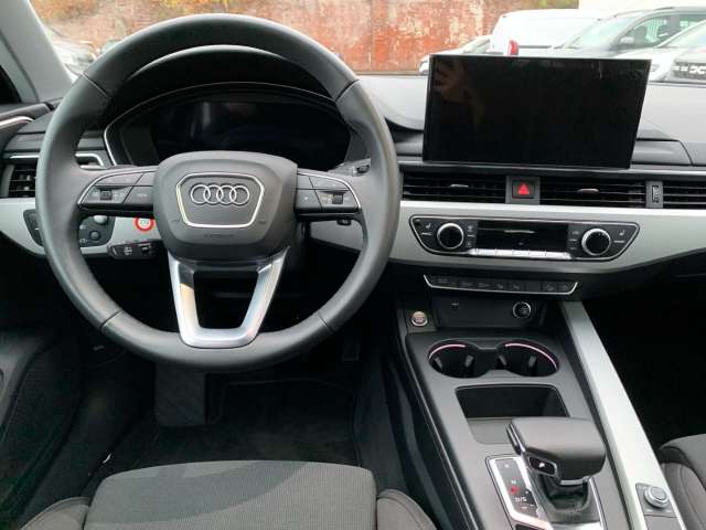 Fahrzeugbild eines Audi A4 allroad quattro