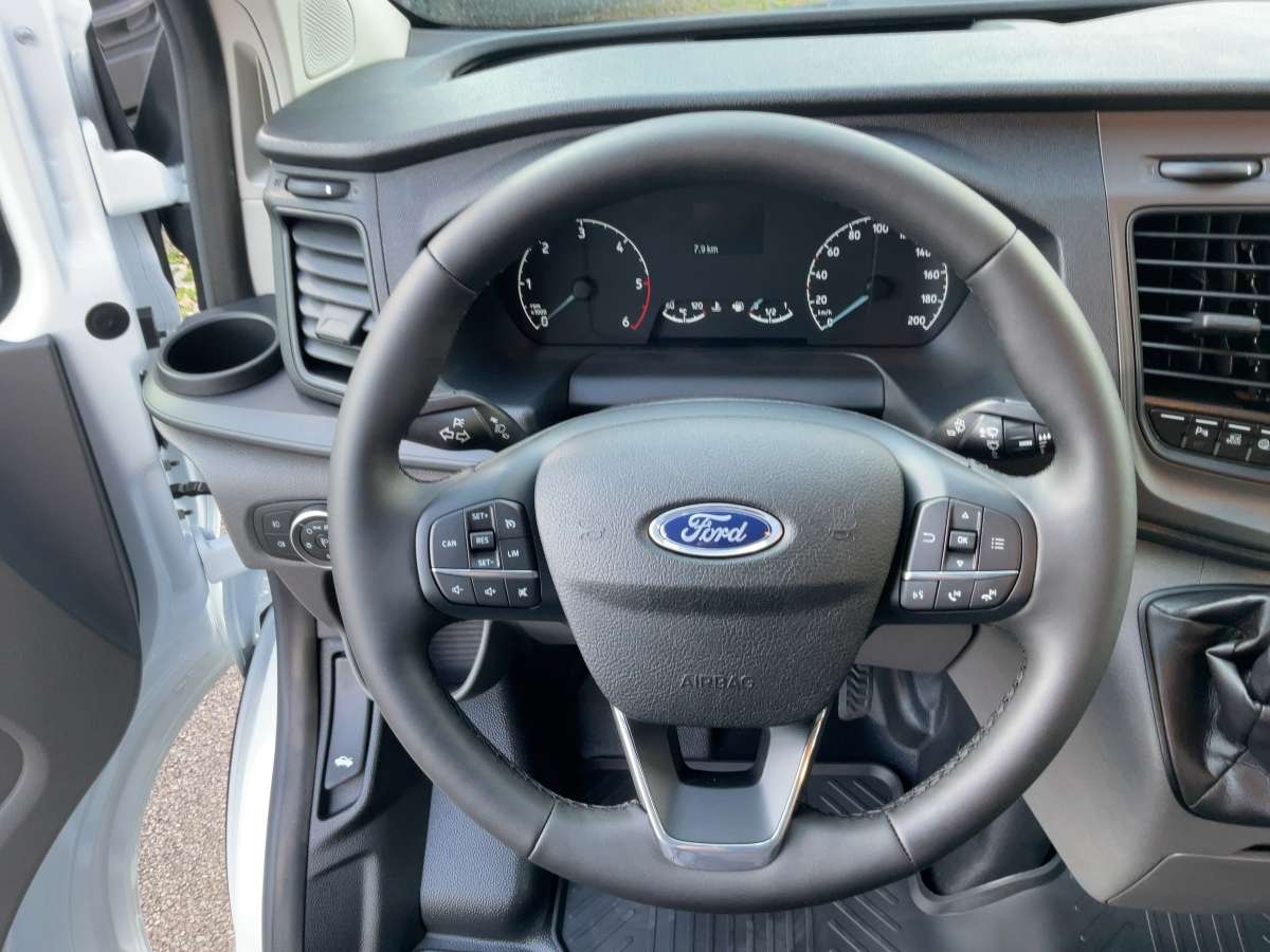 Fahrzeugbild eines Ford Transit Custom