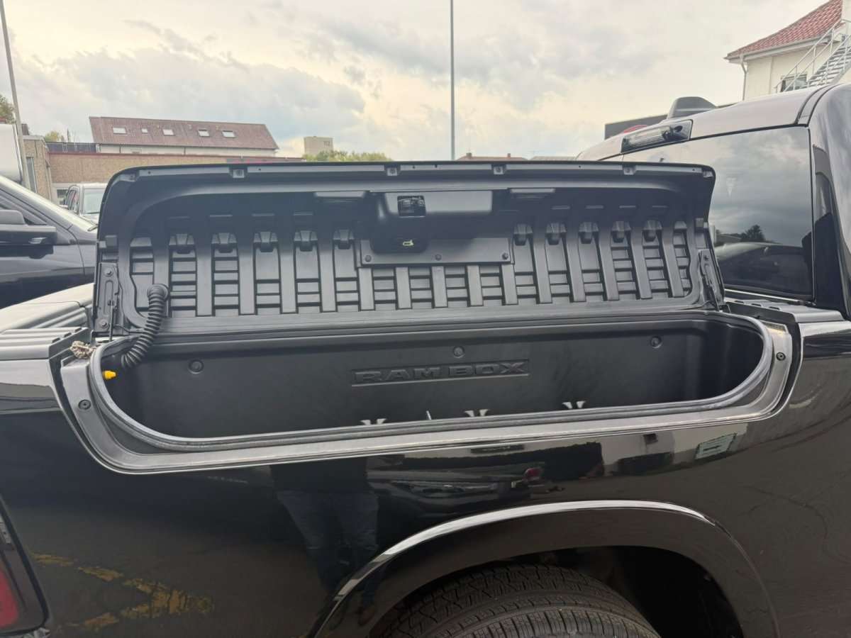 Fahrzeugbild eines Dodge RAM