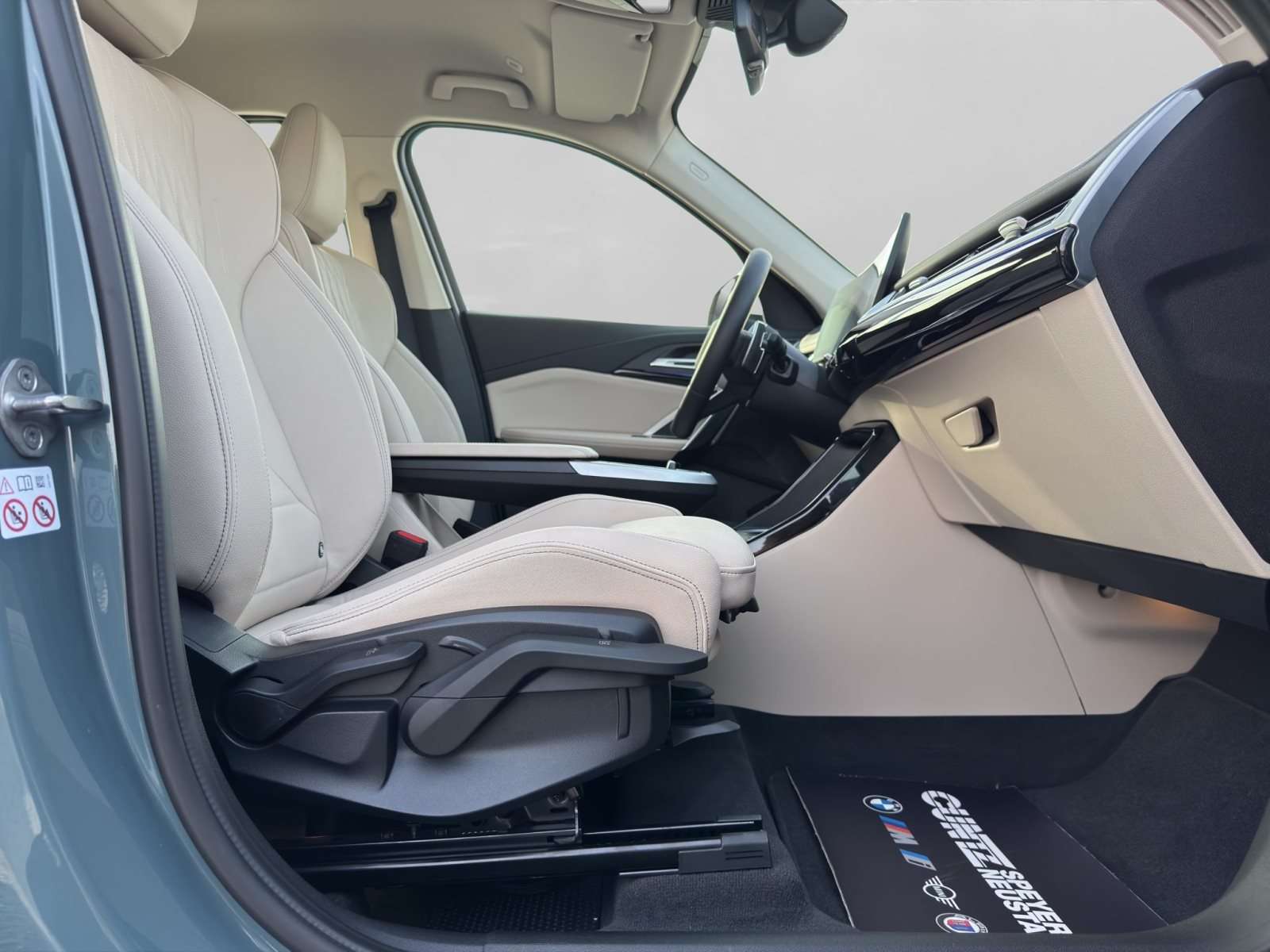 Fahrzeugbild eines BMW X1