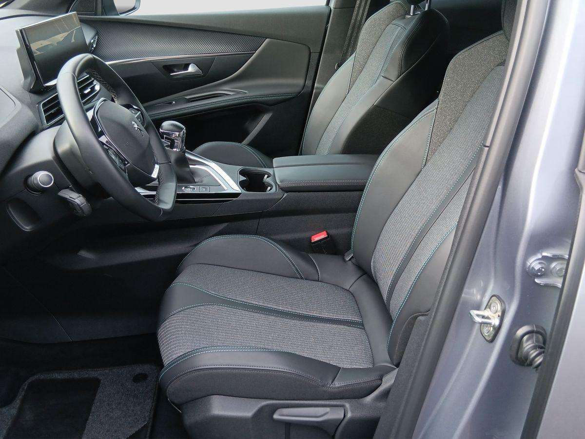 Fahrzeugbild eines Peugeot 3008