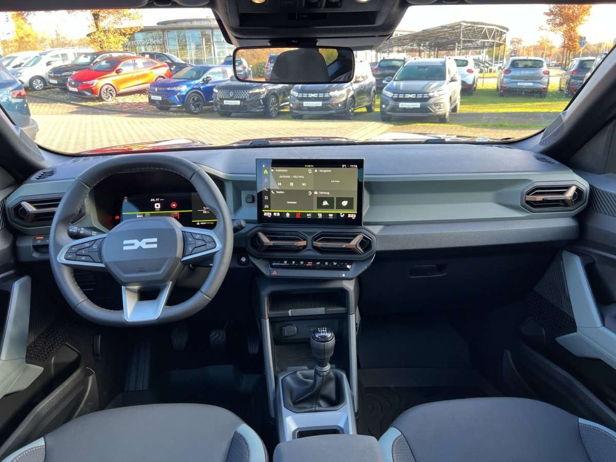 Fahrzeugbild eines Dacia Bigster