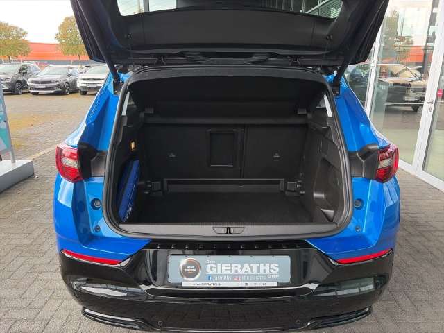 Fahrzeugbild eines Opel Grandland X