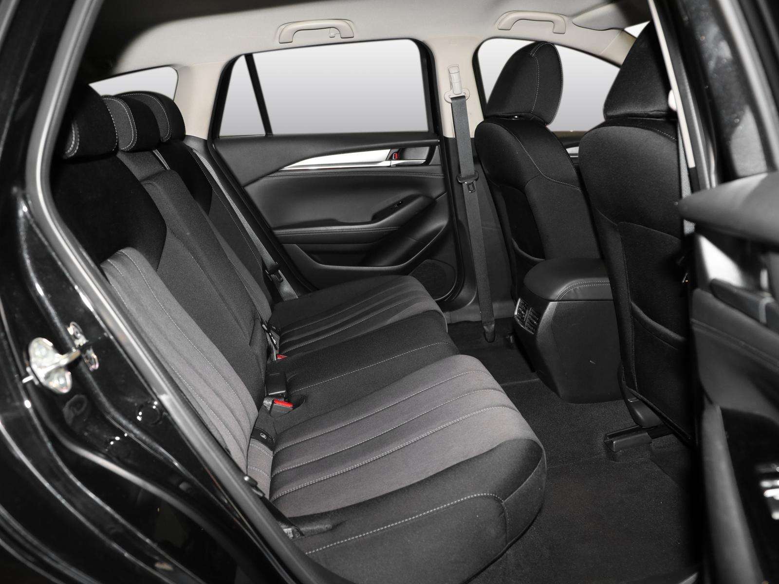 Fahrzeugbild eines Mazda Mazda6