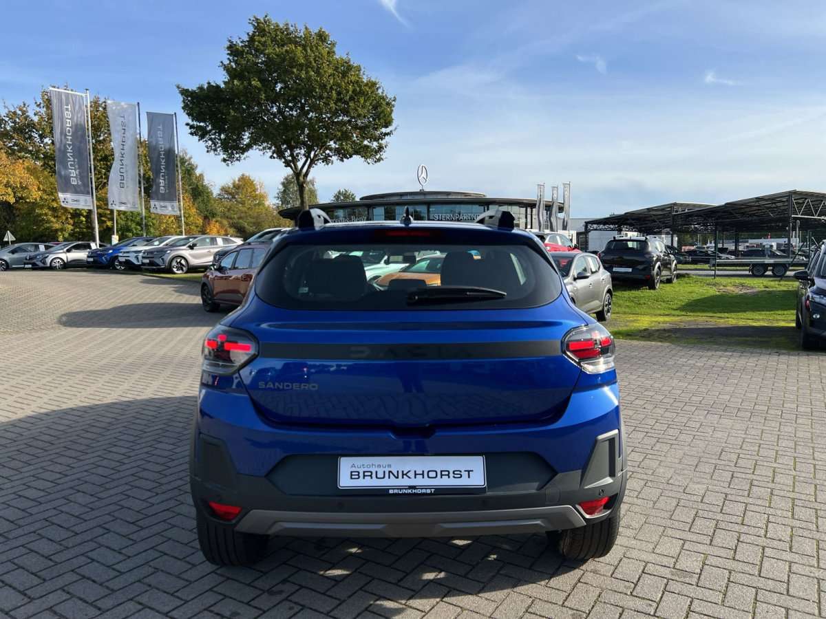 Fahrzeugbild eines Dacia Sandero