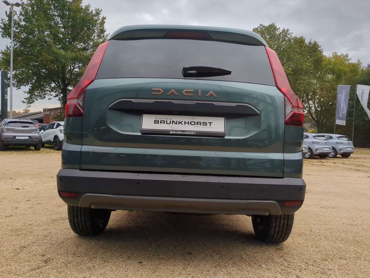 Fahrzeugbild eines Dacia Jogger