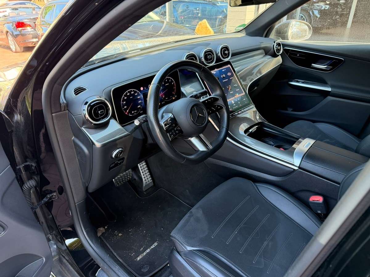 Fahrzeugbild eines Mercedes-Benz GLC