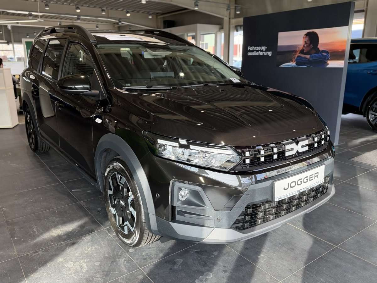 Fahrzeugbild eines Dacia Jogger