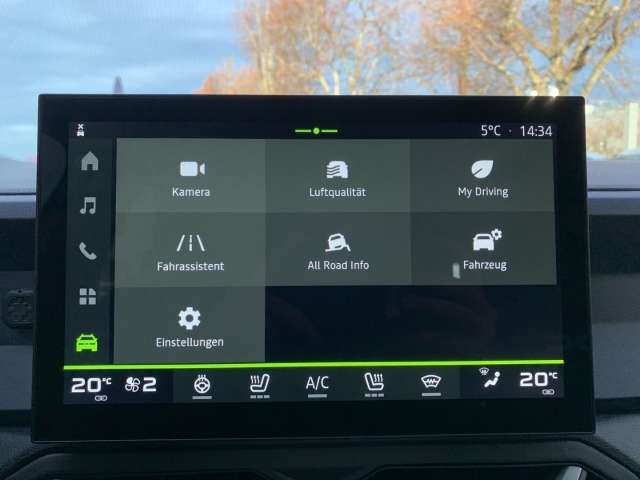 Fahrzeugbild eines Dacia Bigster