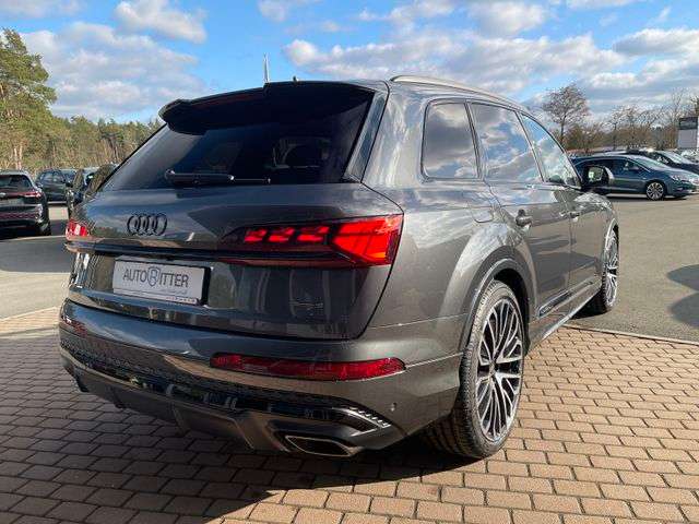 Fahrzeugbild eines Audi Q7