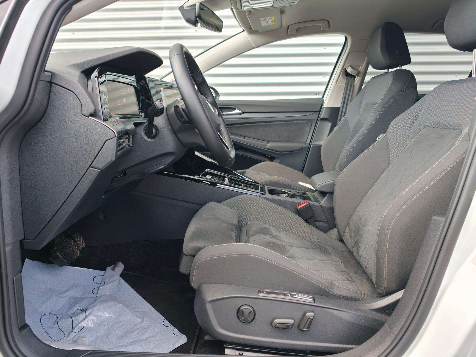 Fahrzeugbild eines Volkswagen Golf