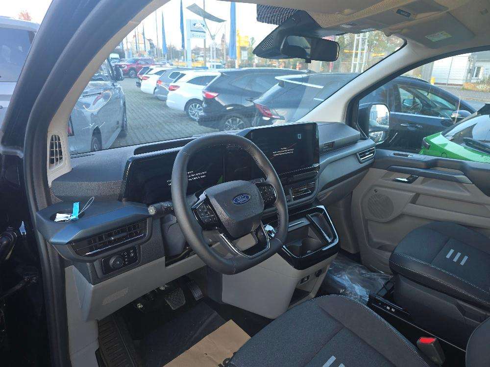 Fahrzeugbild eines Ford Tourneo Custom