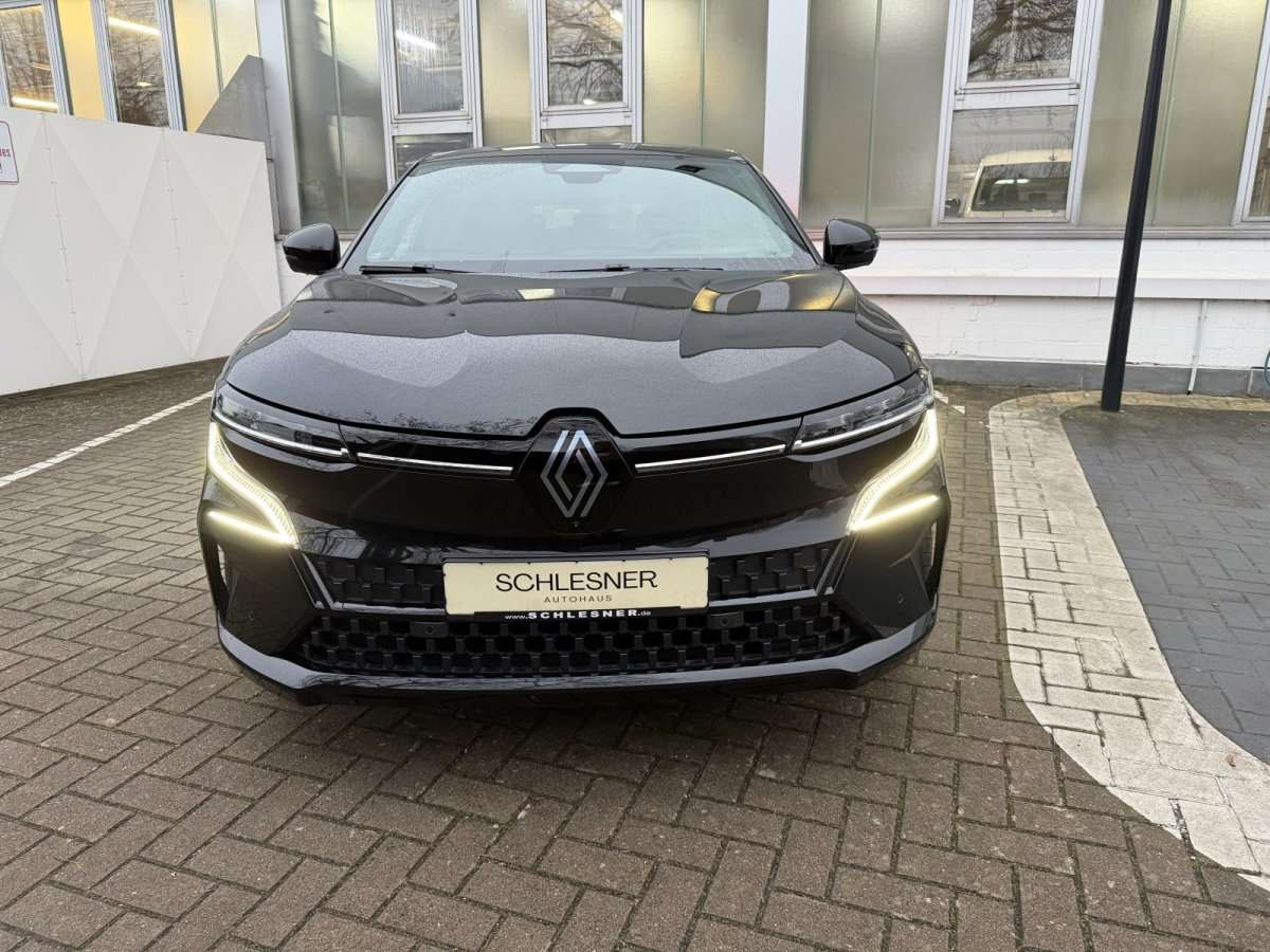 Fahrzeugbild eines Renault Megane E-TECH