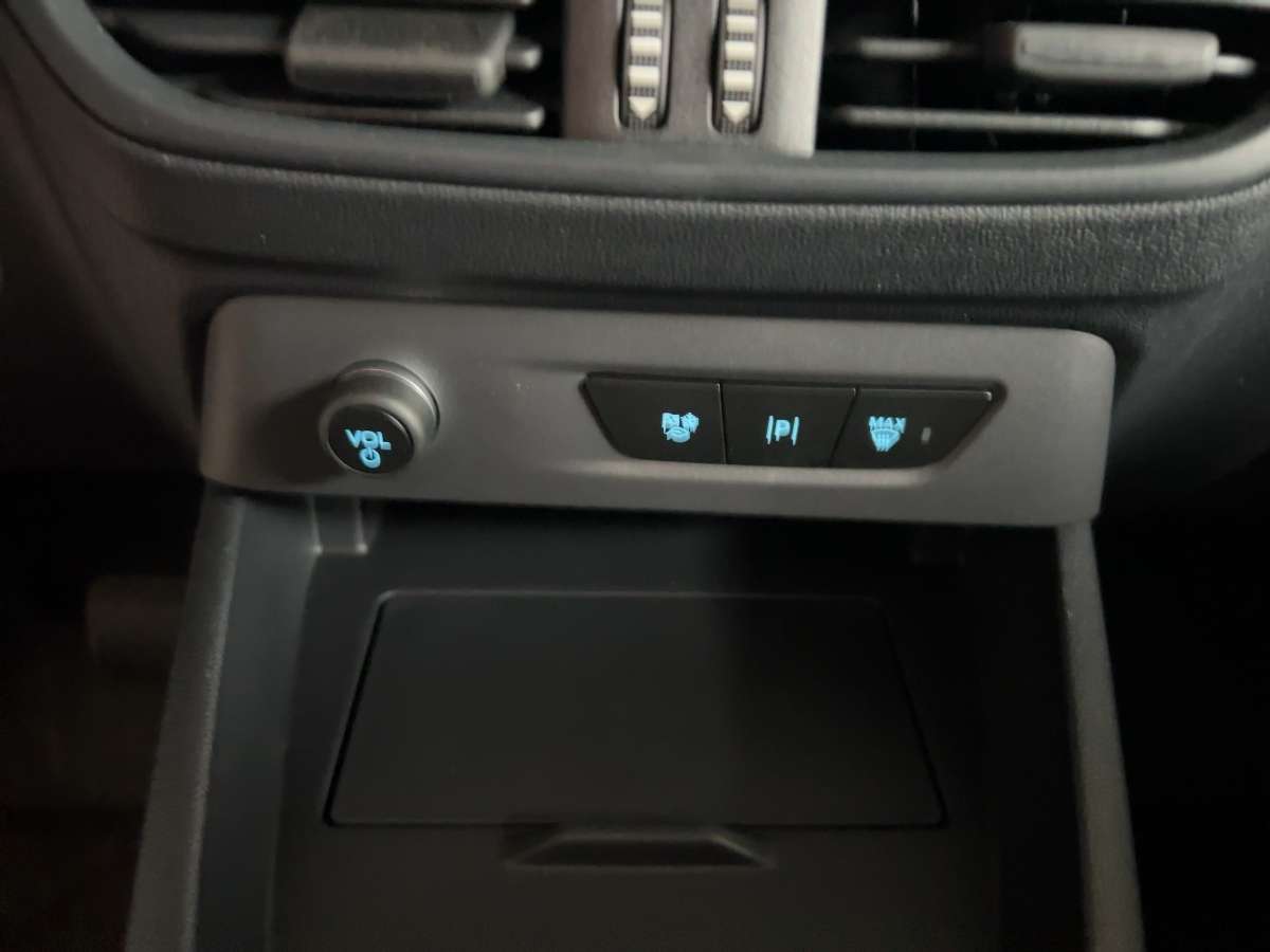 Fahrzeugbild eines Ford Transit Courier