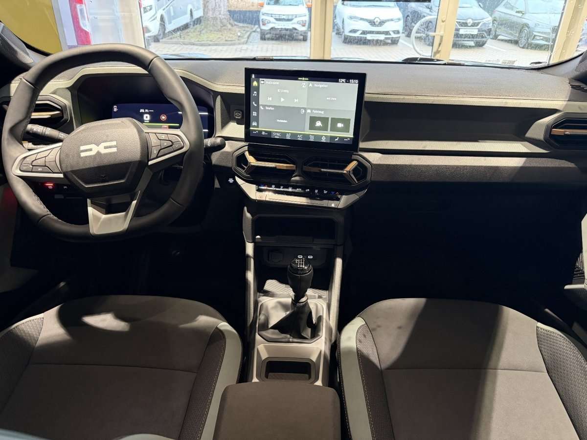 Fahrzeugbild eines Dacia Bigster