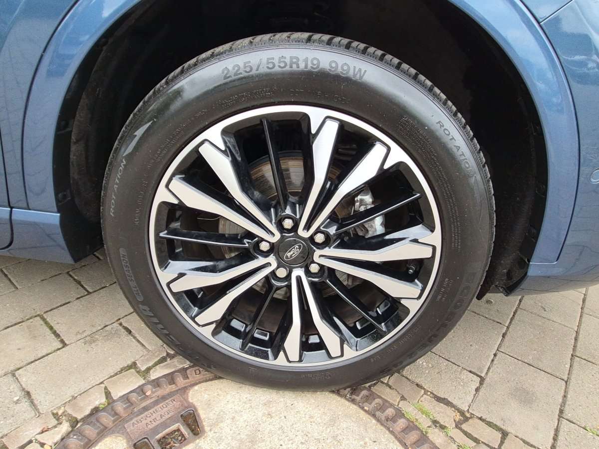 Fahrzeugbild eines Ford Kuga