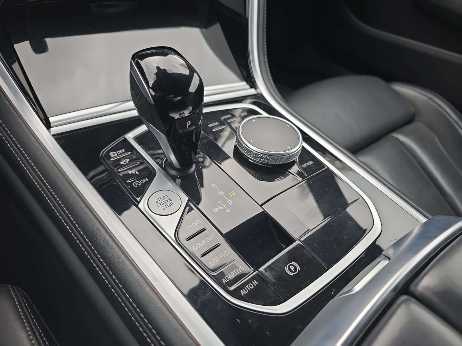 Fahrzeugbild eines BMW 8er-Reihe