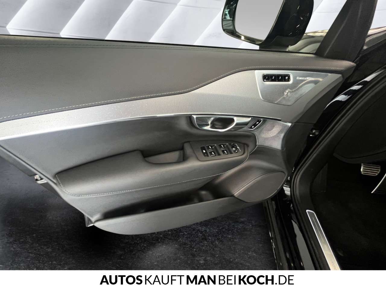 Fahrzeugbild eines Volvo XC90