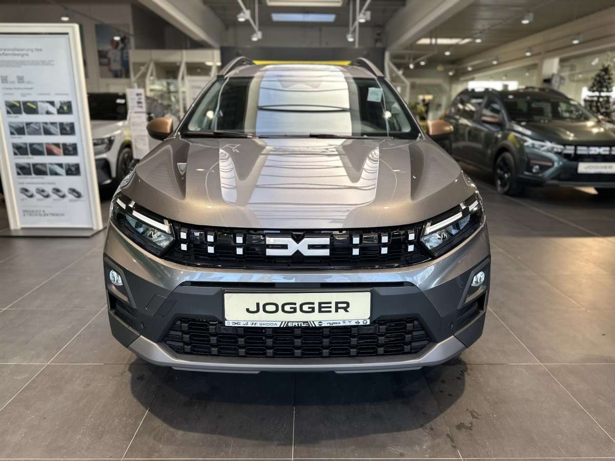 Fahrzeugbild eines Dacia Jogger
