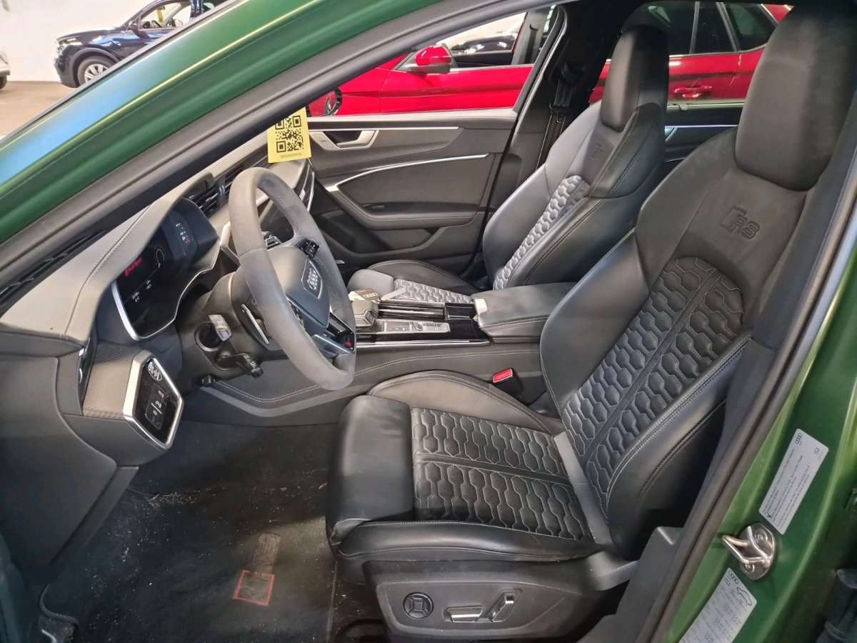 Fahrzeugbild eines Audi RS6