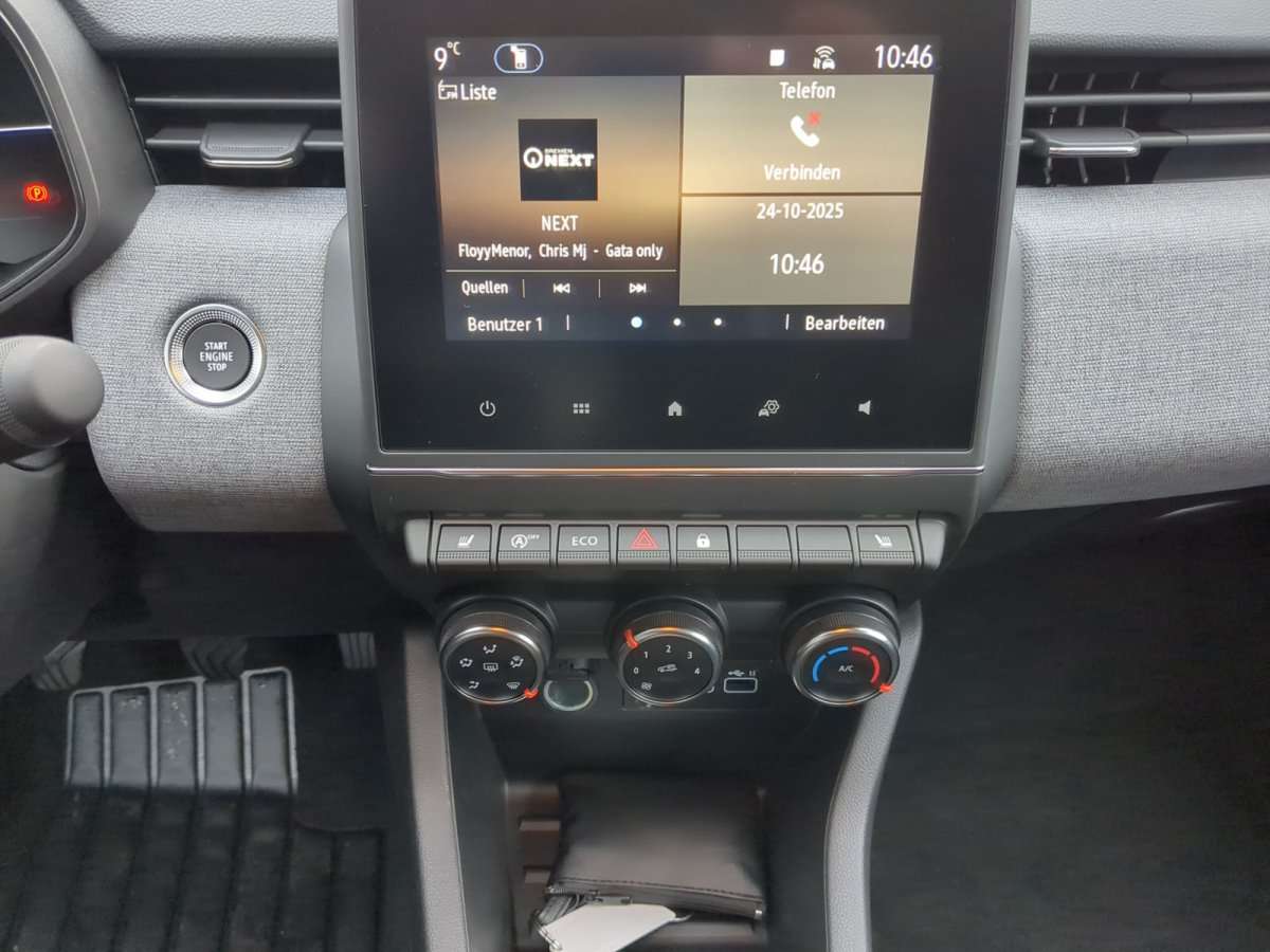 Fahrzeugbild eines Renault Clio