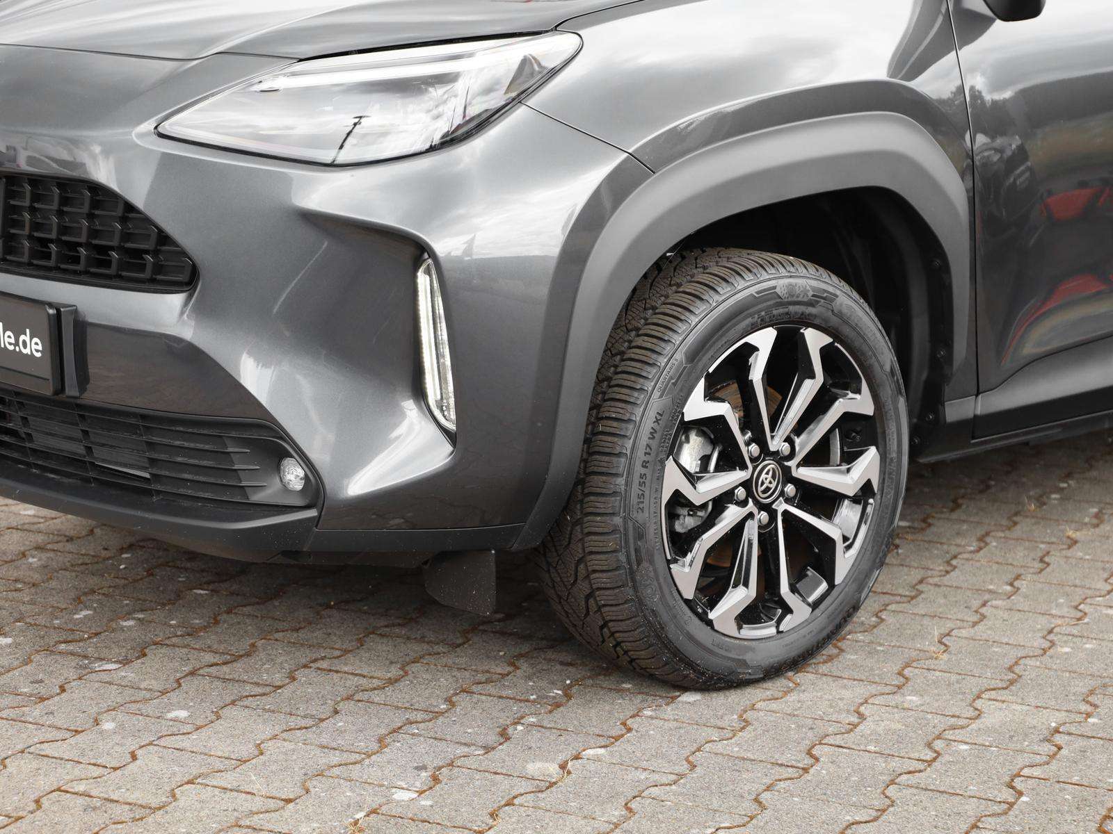 Fahrzeugbild eines Toyota Yaris Cross