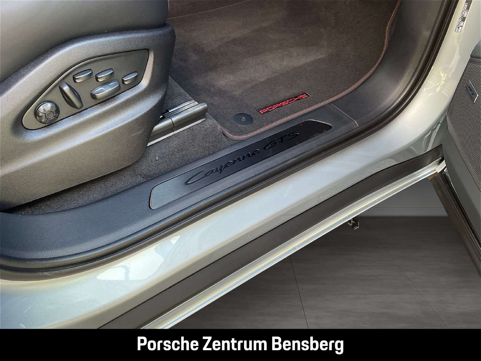 Fahrzeugbild eines Porsche Cayenne