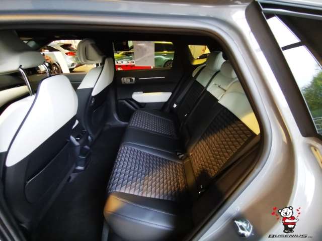 Fahrzeugbild eines Kia EV4