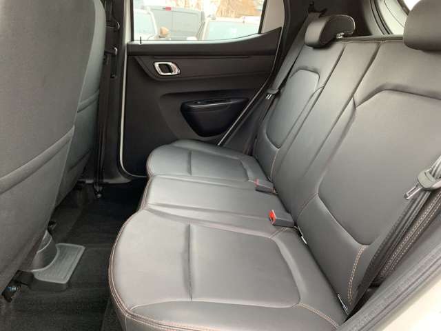 Fahrzeugbild eines Dacia Spring