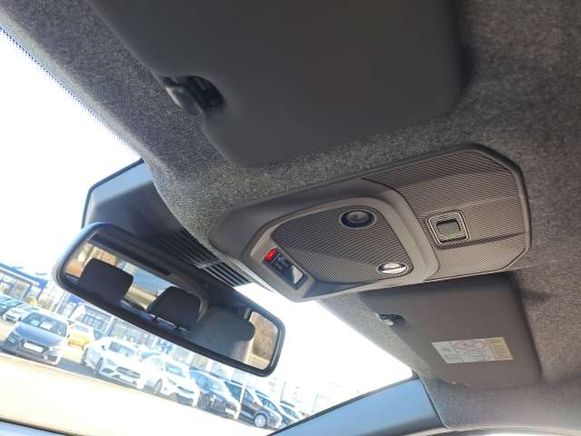 Fahrzeugbild eines Renault 5 E-TECH