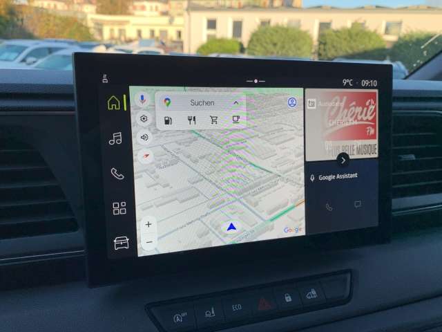 Fahrzeugbild eines Renault Master