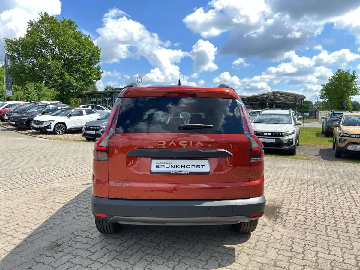 Fahrzeugbild eines Dacia Jogger