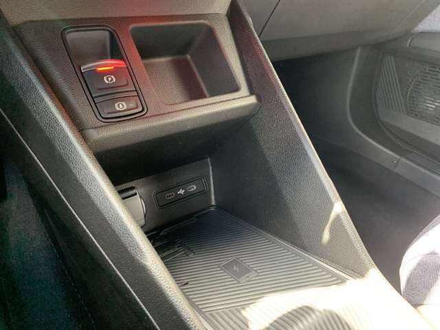 Fahrzeugbild eines Renault 5 E-TECH