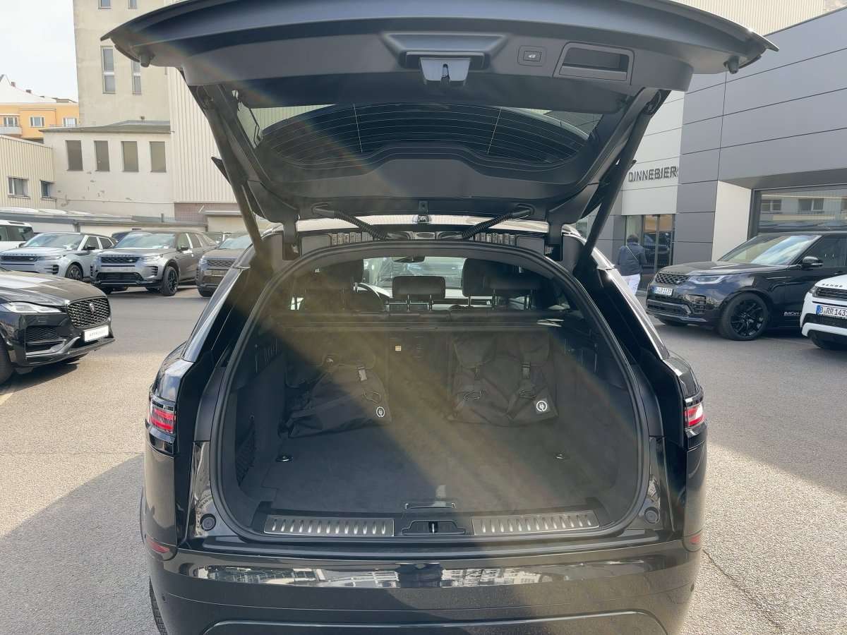 Fahrzeugbild eines Land Rover Range Rover Velar