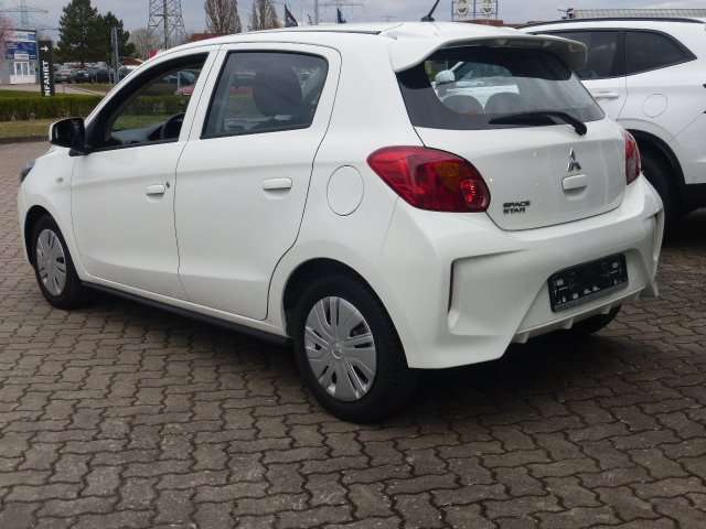 Fahrzeugbild eines Mitsubishi Space Star